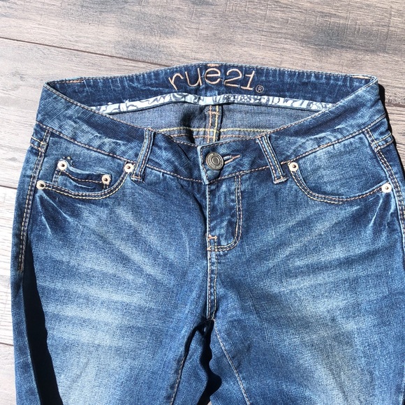 Low Rise Skinny Jeans - Picture 2 of 4